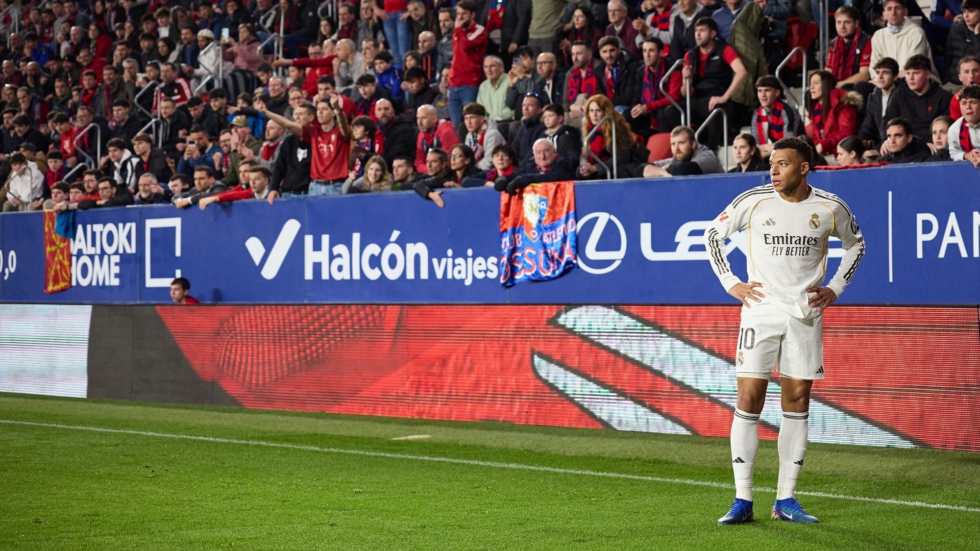 Mbappé, en el partido contra el Osasuna Mbappé, en el partido contra el Osasuna