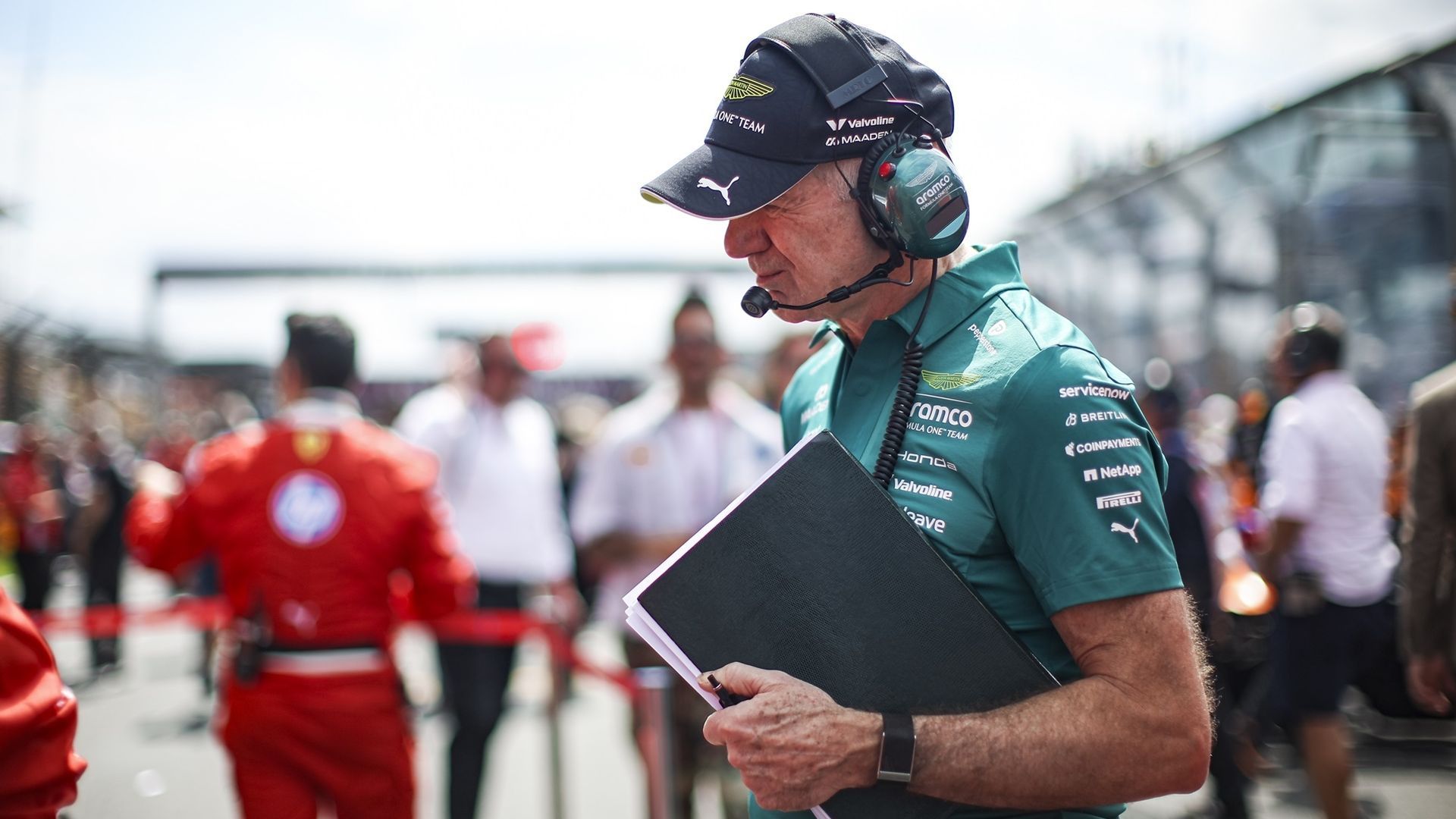 Adrian Newey en la parrilla de salida del Gran Premio de Australia