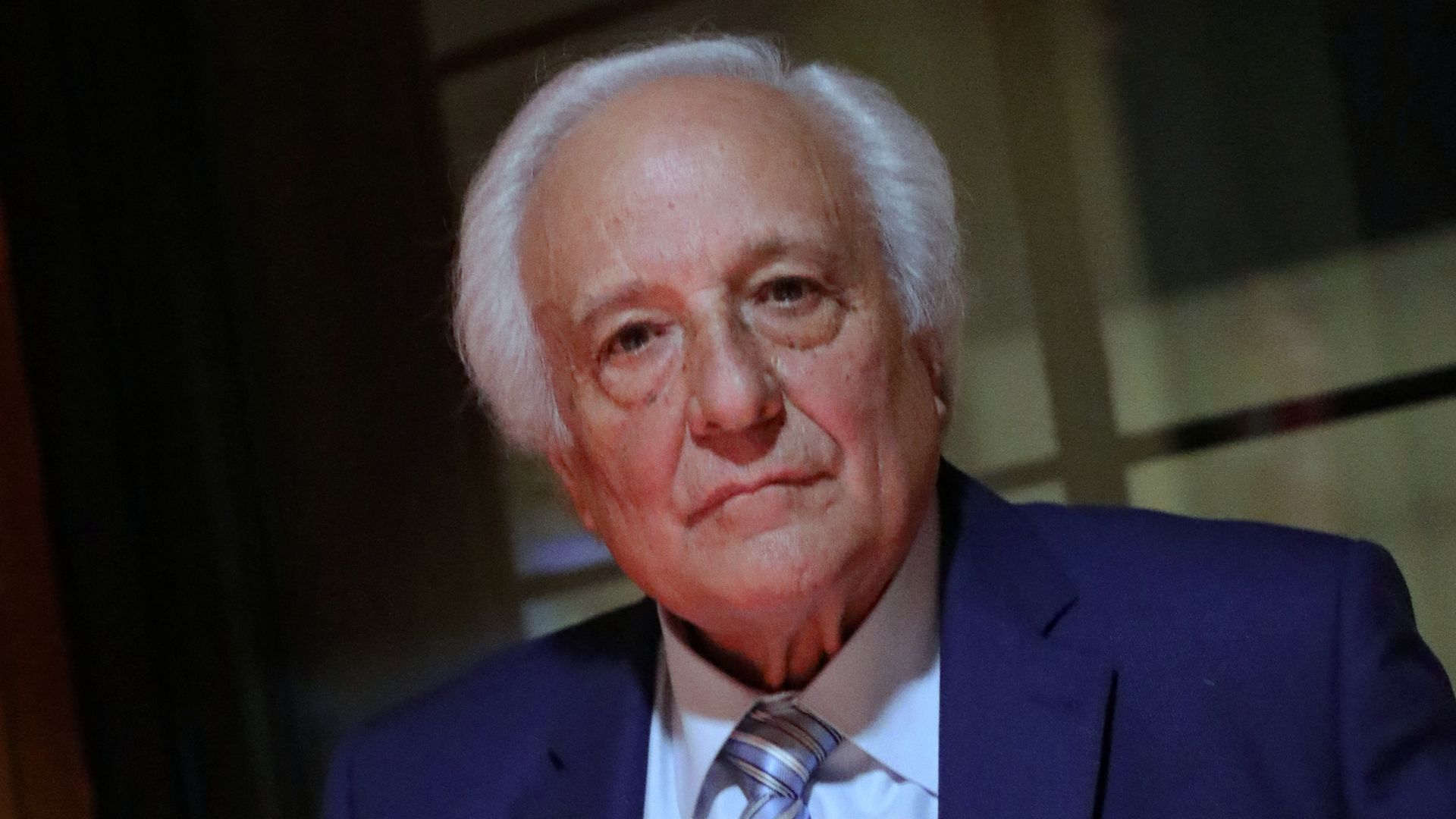 El periodista y escritor Raúl del Pozo en el teatro Barceló de Madrid en 2019