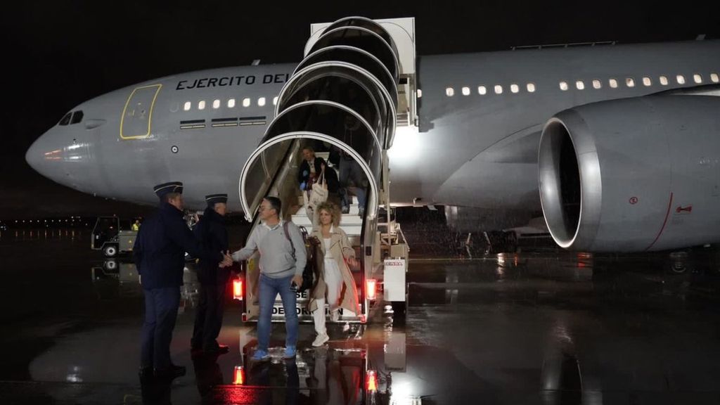 Un avión de Defensa trae a otros 251 civiles atrapados en Oriente Medio
