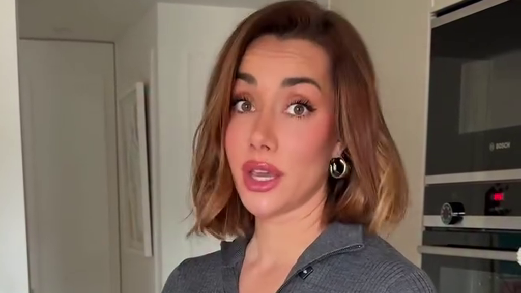 Adara Molinero se sincera sobre el problema de apego que tiene con su hijo