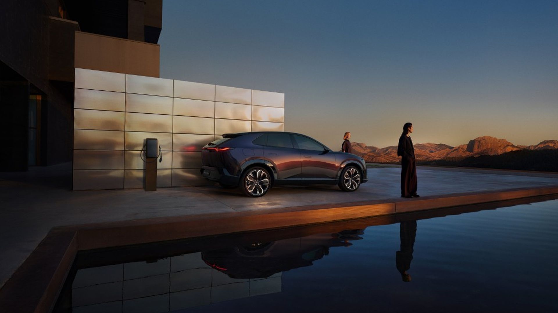 Así es el nuevo Mazda CX‑6e eléctrico