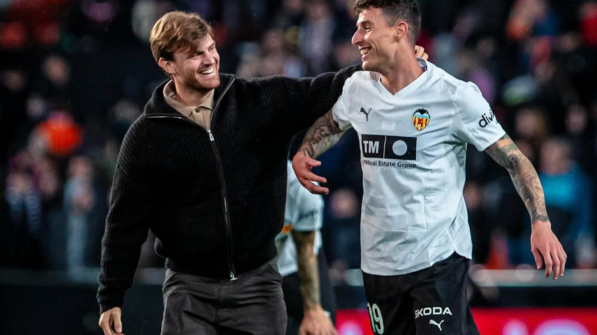 Dani Raba junto a Lucas Beltrán en Mestalla