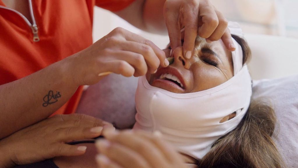 Raquel Salazar se prepara para sus próximos eventos con un tratamiento para tener la piel radiante: "Me sentí como la momia de Tutankamon"