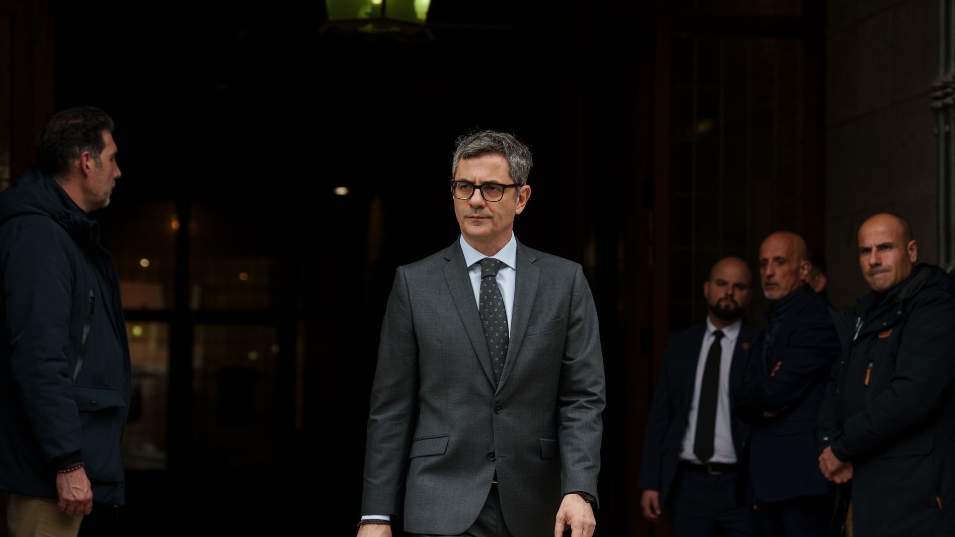 Félix Bolaños, en la capilla ardiente de Raúl del Pozo