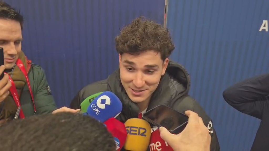 Ricardo Reyes alucina con la respuesta de Julián Álvarez sobre su futuro y Roberto Gómez le defiende: "Toda la naturalidad"