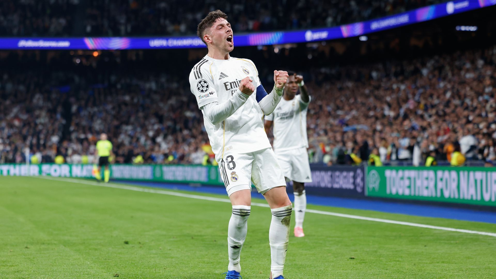 Valverde celebrando uno de sus goles