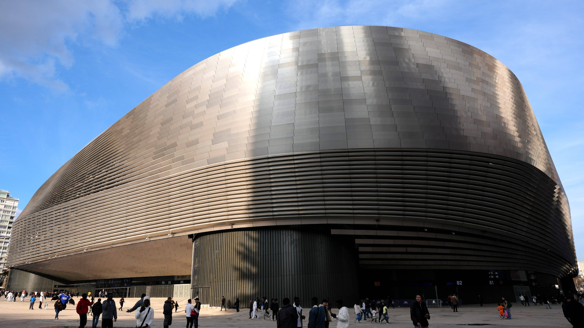 El Estadio Santiago Bernabéu, en la previa de un partido del Real Madrid