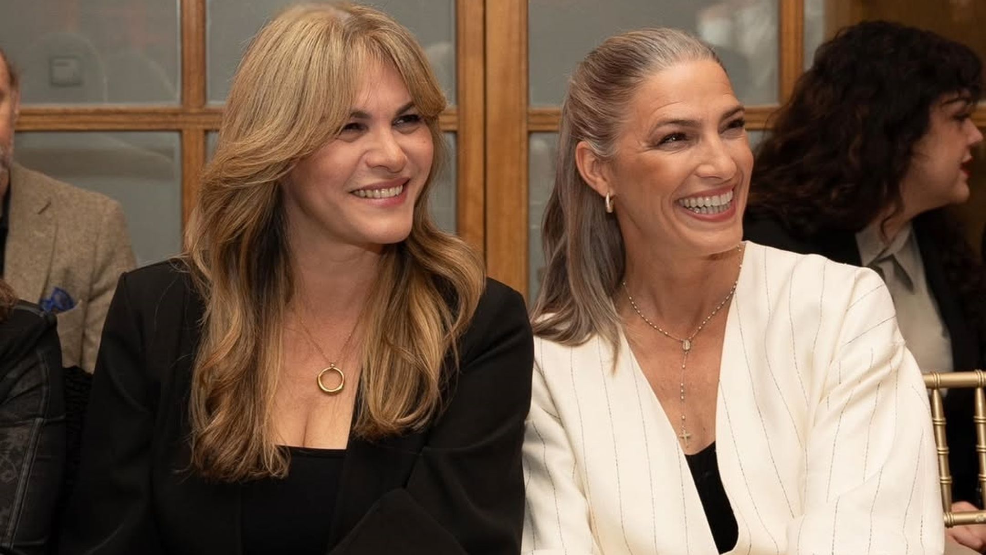 Fabiola Martínez es ahora rubia, tras un cambio de look radical