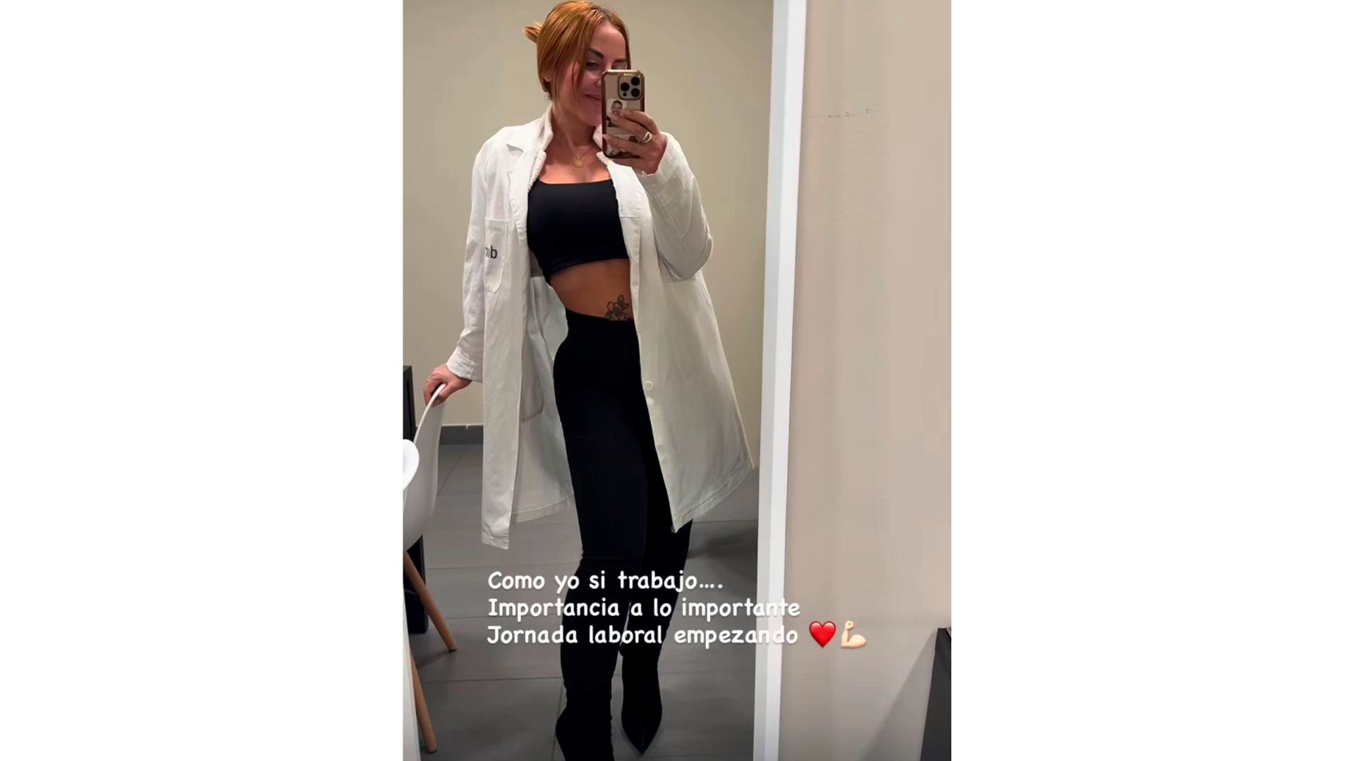 Laura Cantizano le lanza un dardo a Bayan