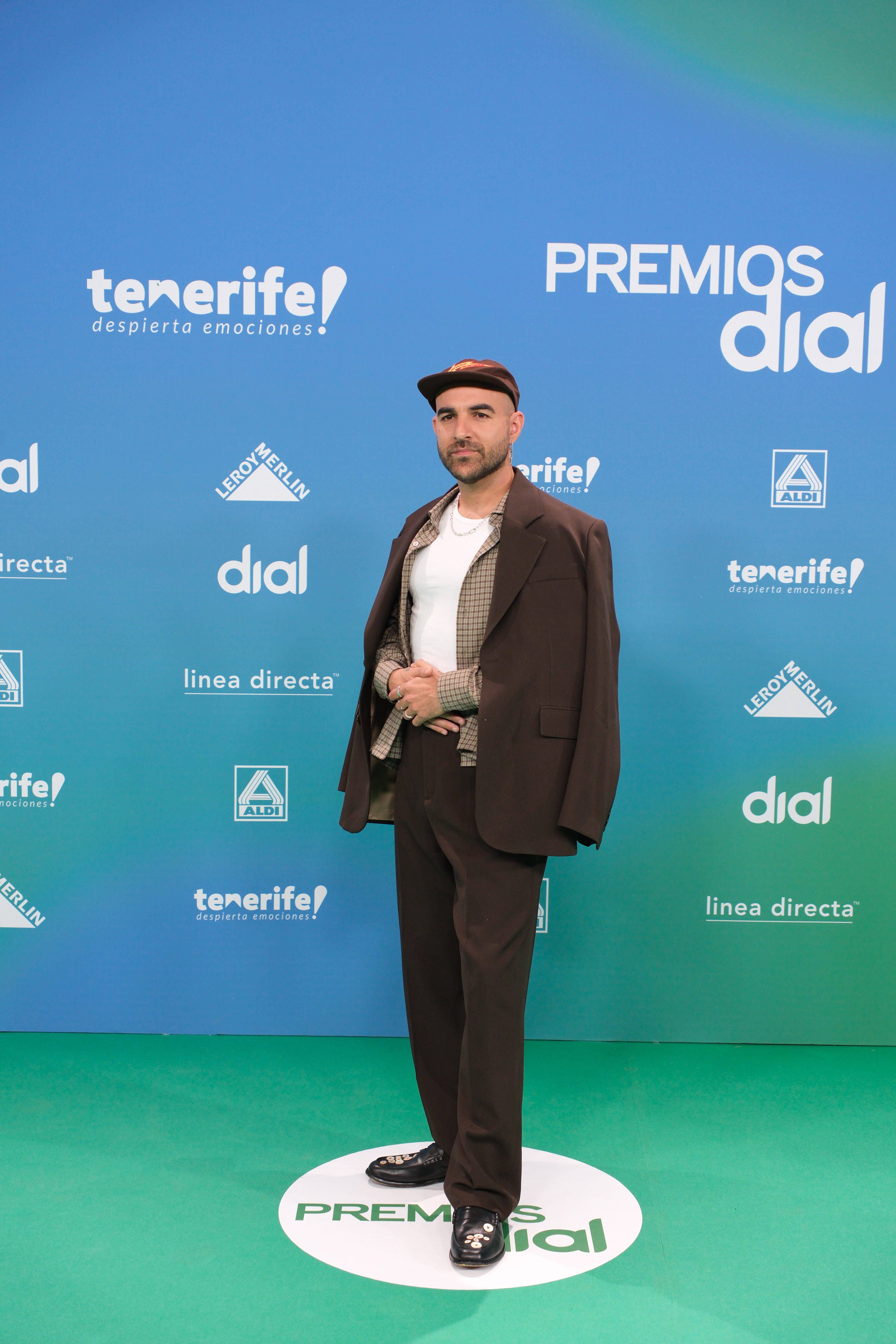 Nil Moliner, en la alfombra roja de los Premios Dial