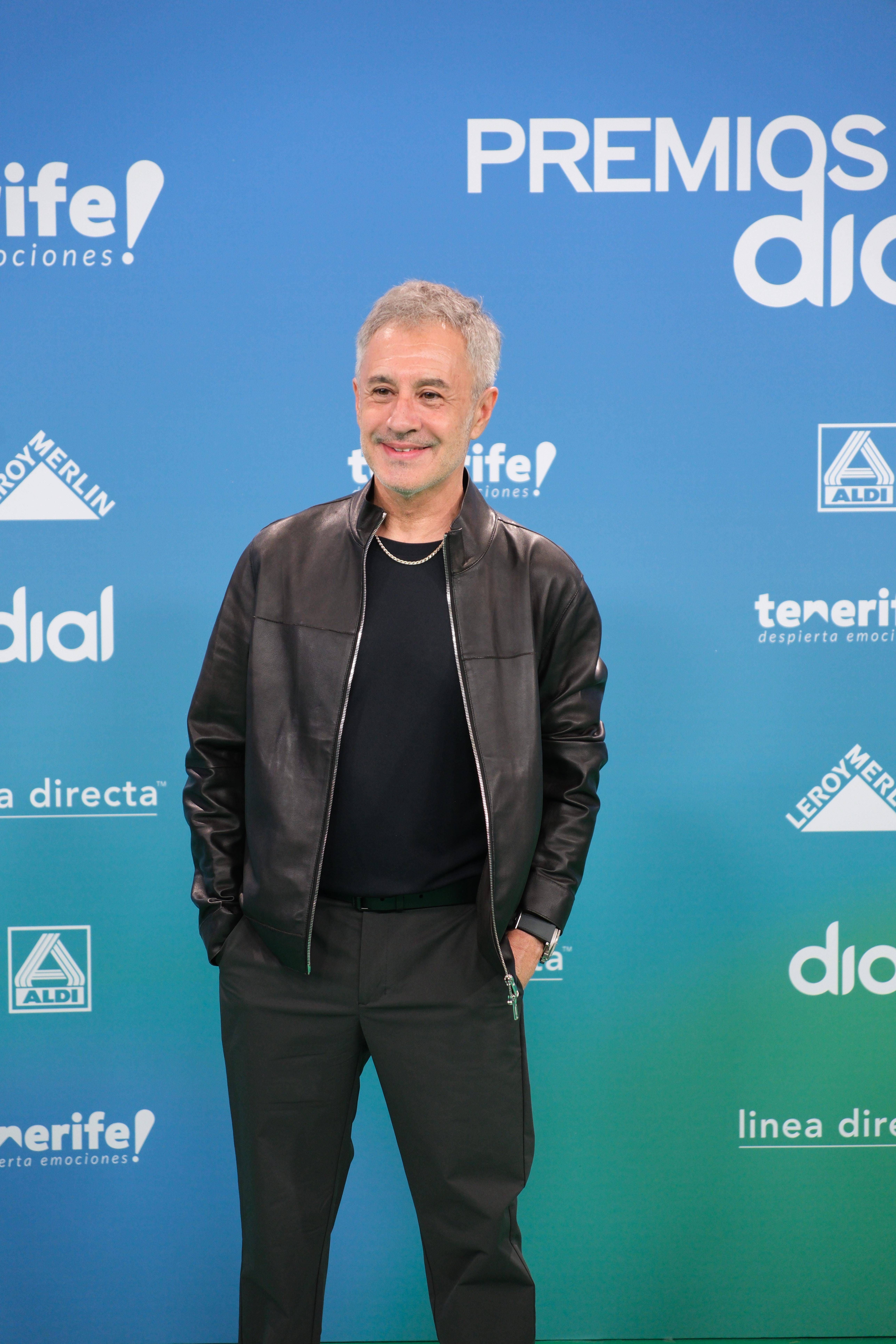 Sergio Dalma, en la alfombra roja de los Premios Dial