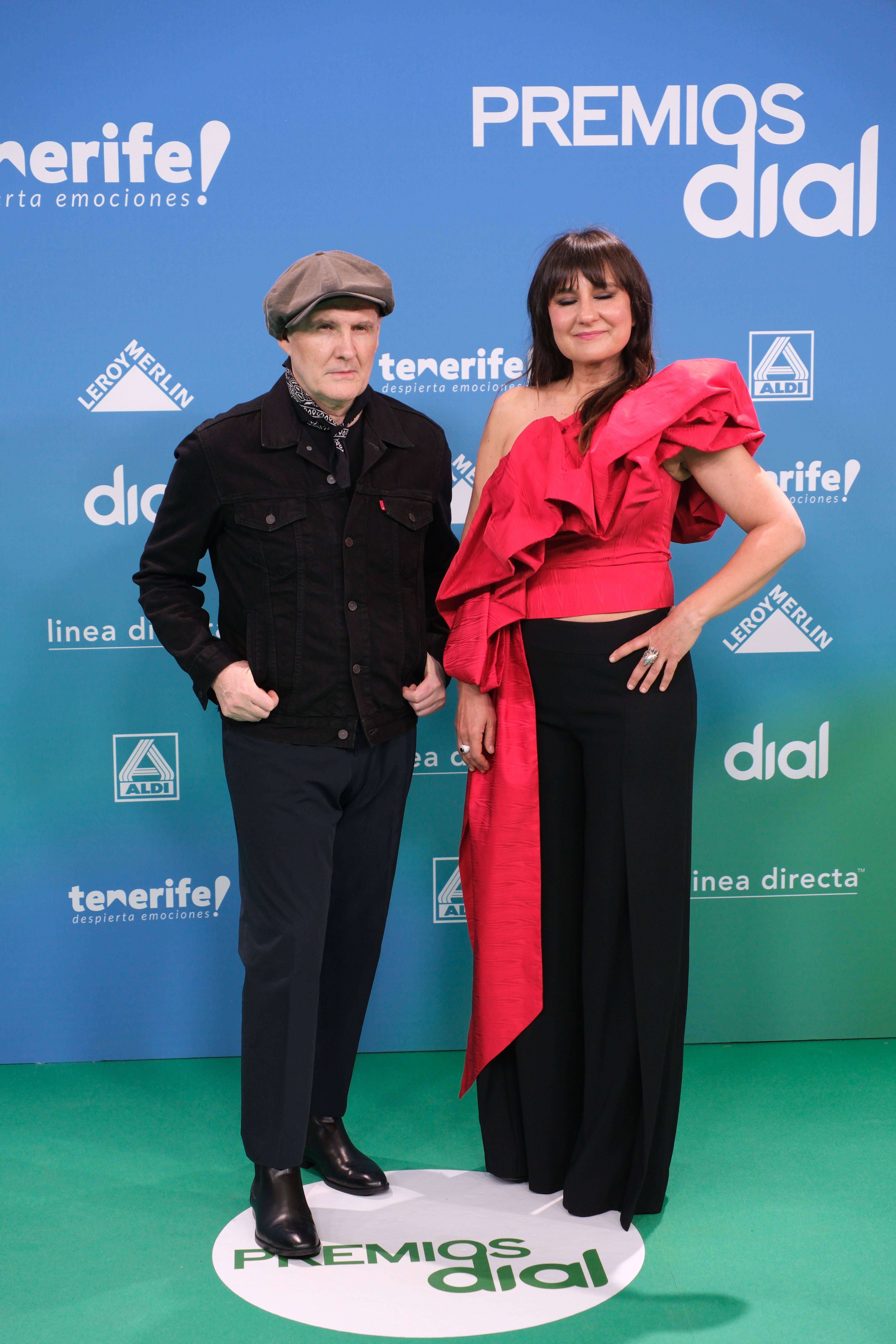 Amaral, en la alfombra roja de los Premios Dial