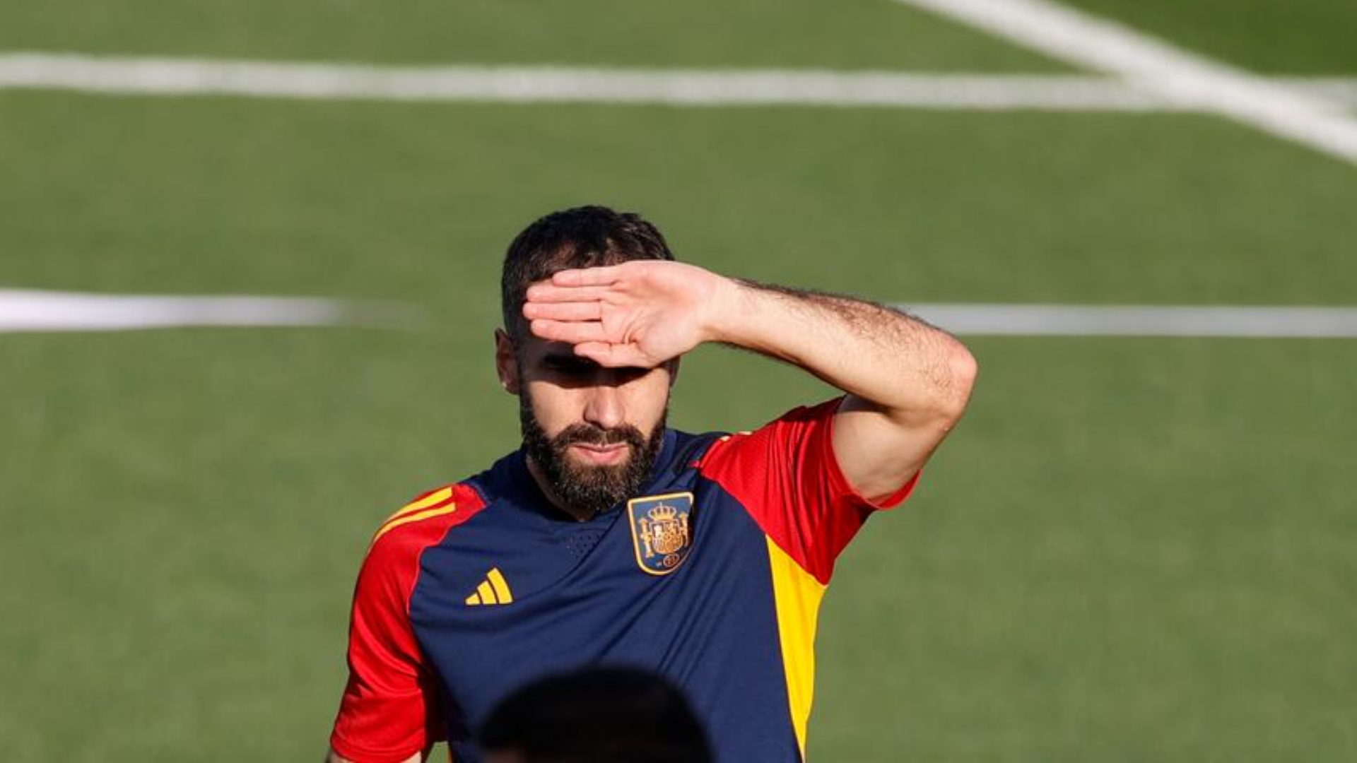 Dani Carvajal, en un entrenamiento con España