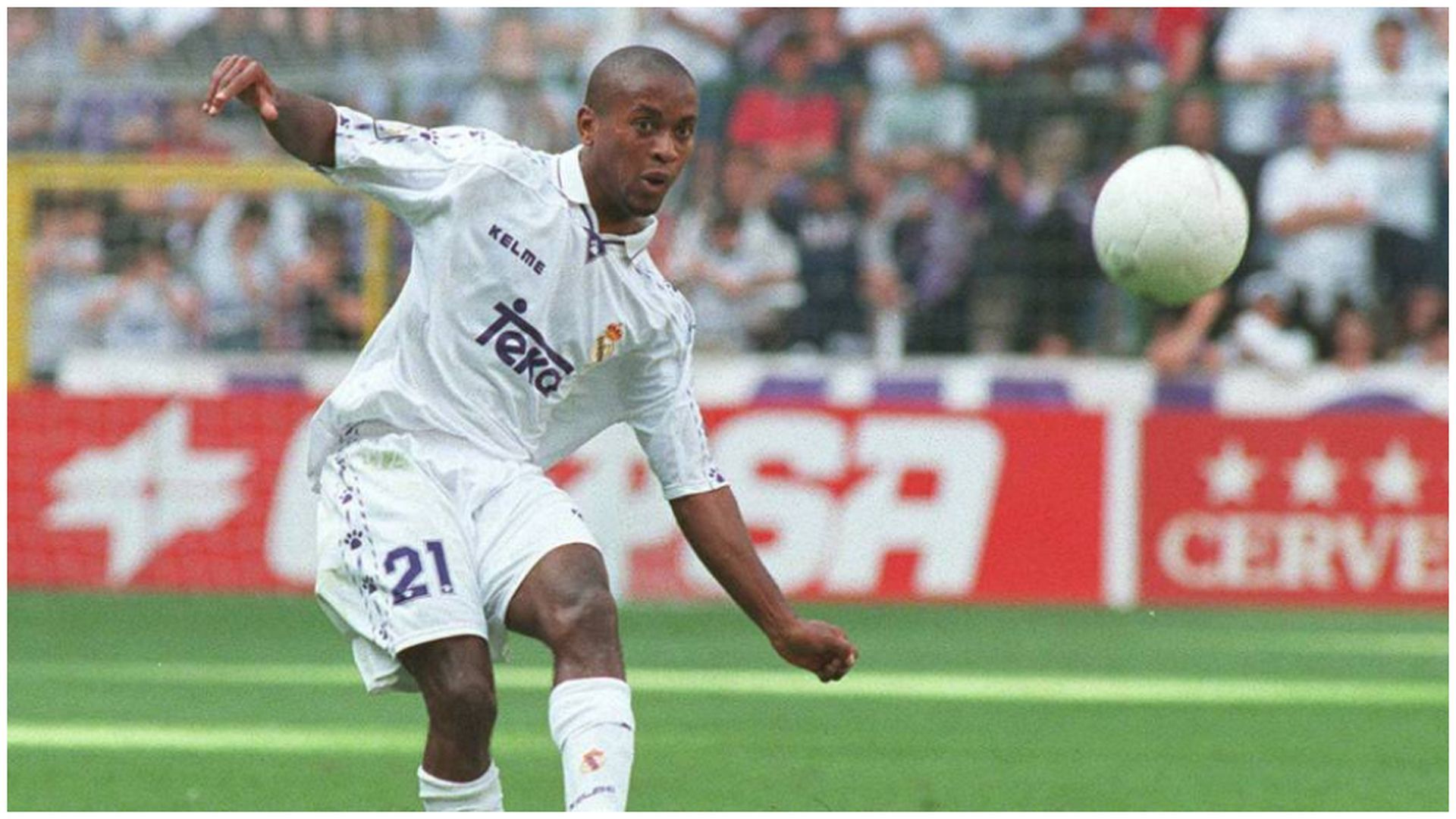 Zé Roberto, durante un partido con el Real Madrid