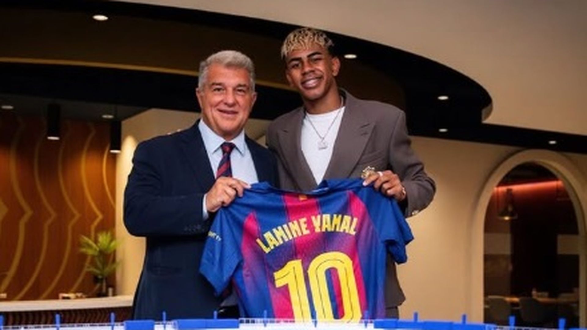 Joan Laporta y Lamine Yamal.