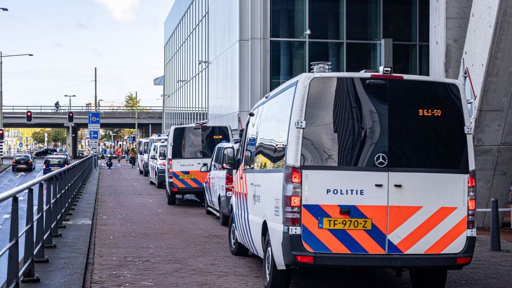 Un individuo estalla una bomba casera contra una escuela judía en Ámsterdam: investigan una posible conexión con otro ataque