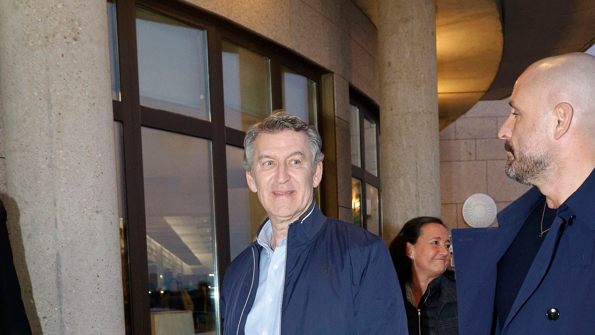 Alberto Núñez Feijóo en el tanatorio de Gemma Cuervo