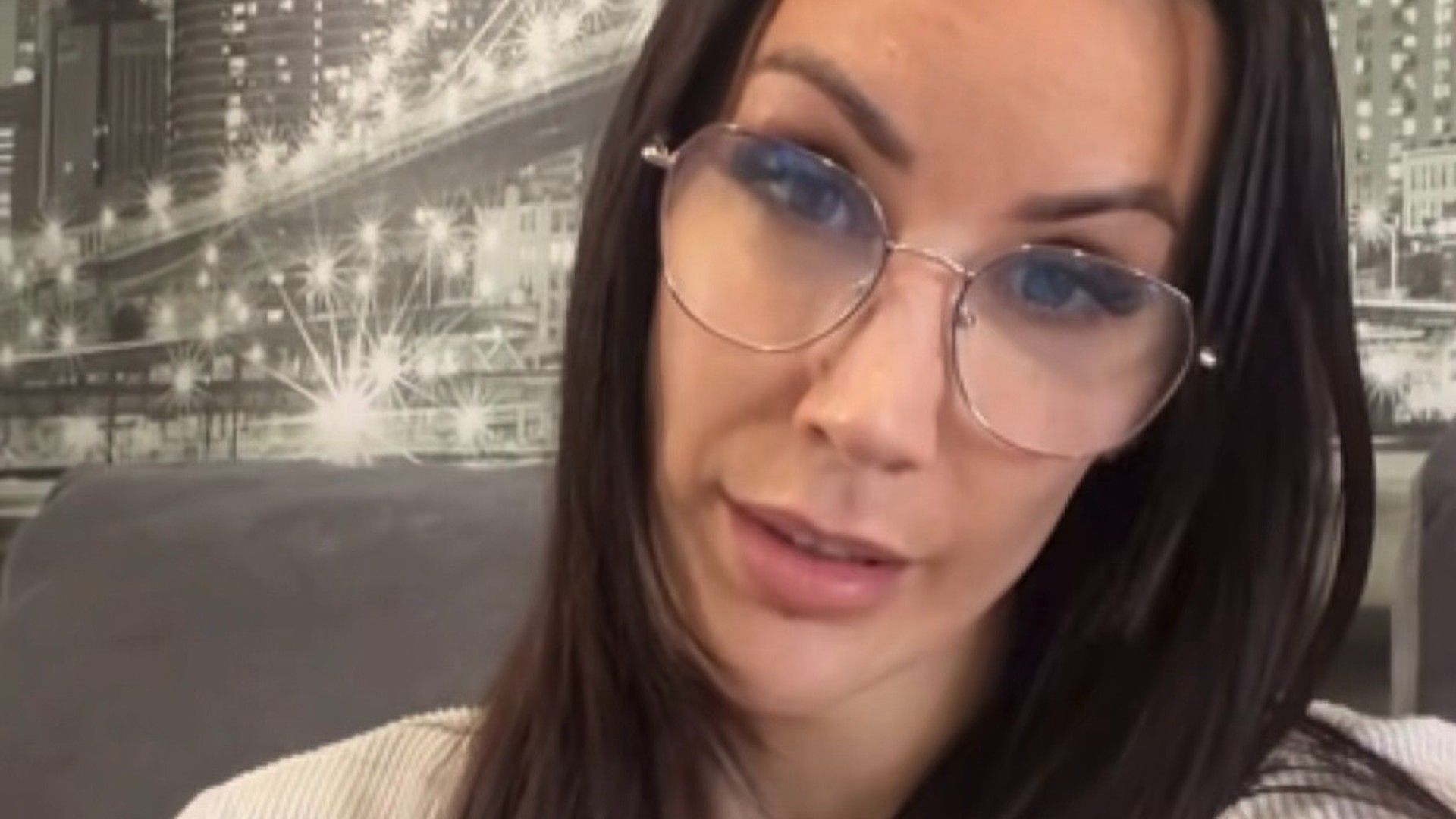 Fani Carbajo, muy agobiada, desvela una de sus mayores preocupaciones de cara a su boda con Fran Benito_ _No sé cómo va a salir_