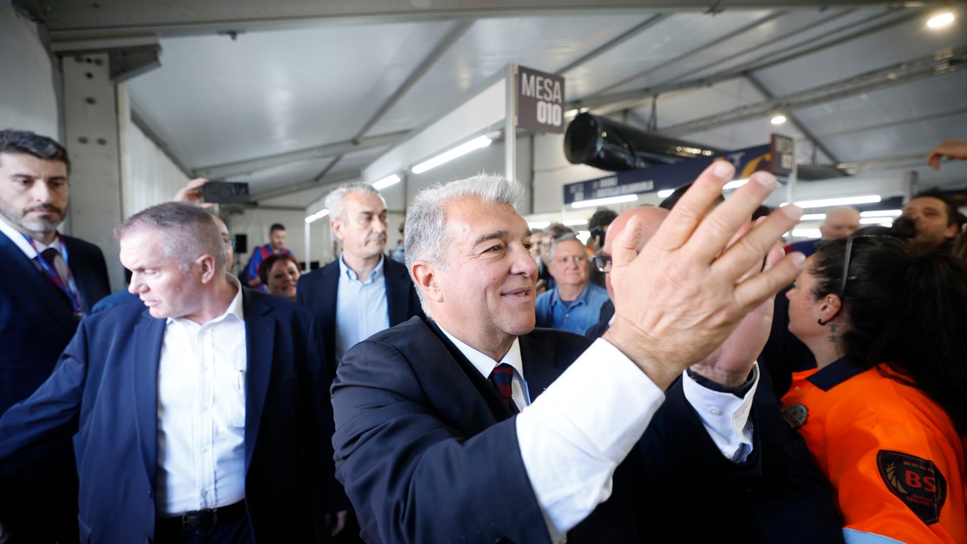 Joan Laporta, en la carpa electoral del Barça