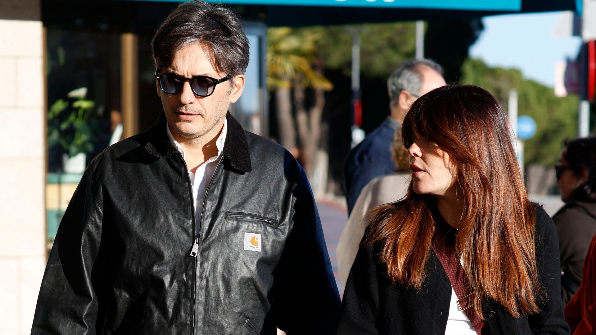 Los hermanos Alberto y Laura Caballero acuden a la capilla ardiente de Gemma Cuervo