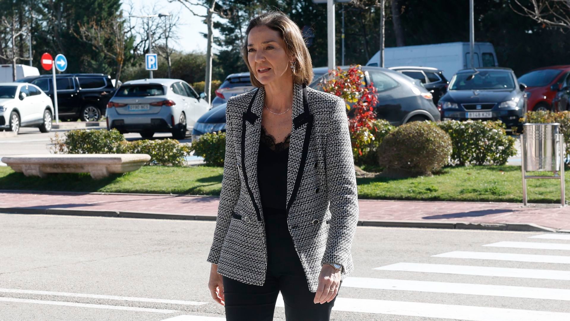 Reyes Maroto asiste a la capilla ardiente de Gemma Cuervo