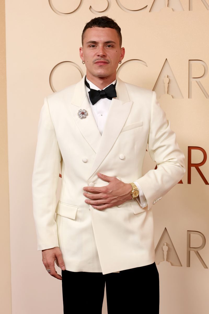 Aron Piper, en la alfombra roja de los Premios Oscar 2026