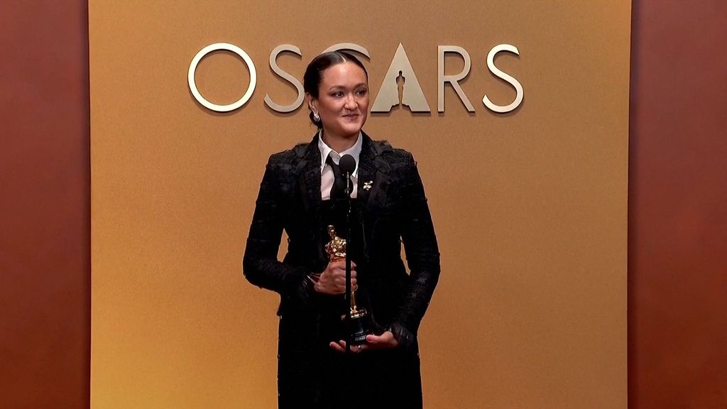 Autumn Durald Arkapaw, primera mujer en ganar el Oscar a Mejor fotografía, hace historia en Hollywood (vídeo Reuters)