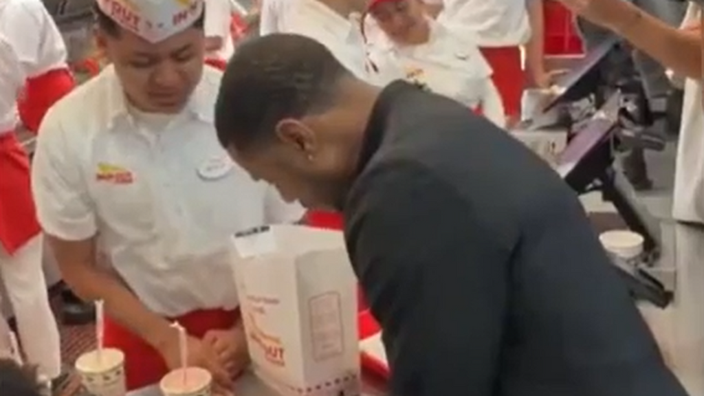 El curioso gesto de Michael B. Jordan, después de los Oscar pasando del glamour de la alfombra roja a la famosa hamburguesería 'In-N-Out'