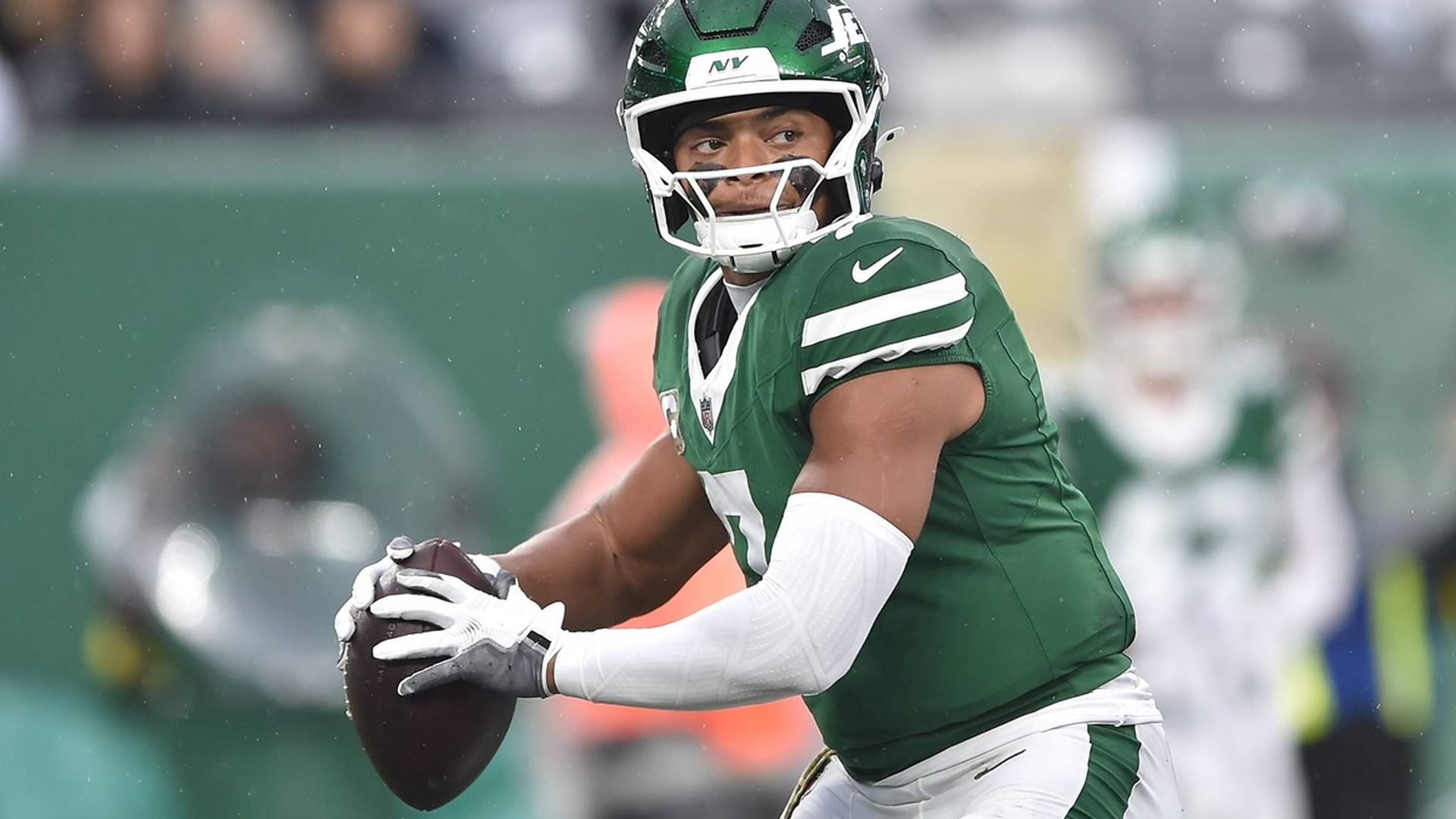 Justin Fields durante la temporada 25/26 con los Jets. Justin Fields durante la temporada 25/26 con los Jets.