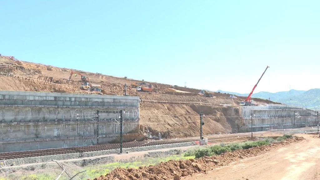 La reapertura de la línea de AVE a Málaga se retrasa hasta después de la Semana Santa