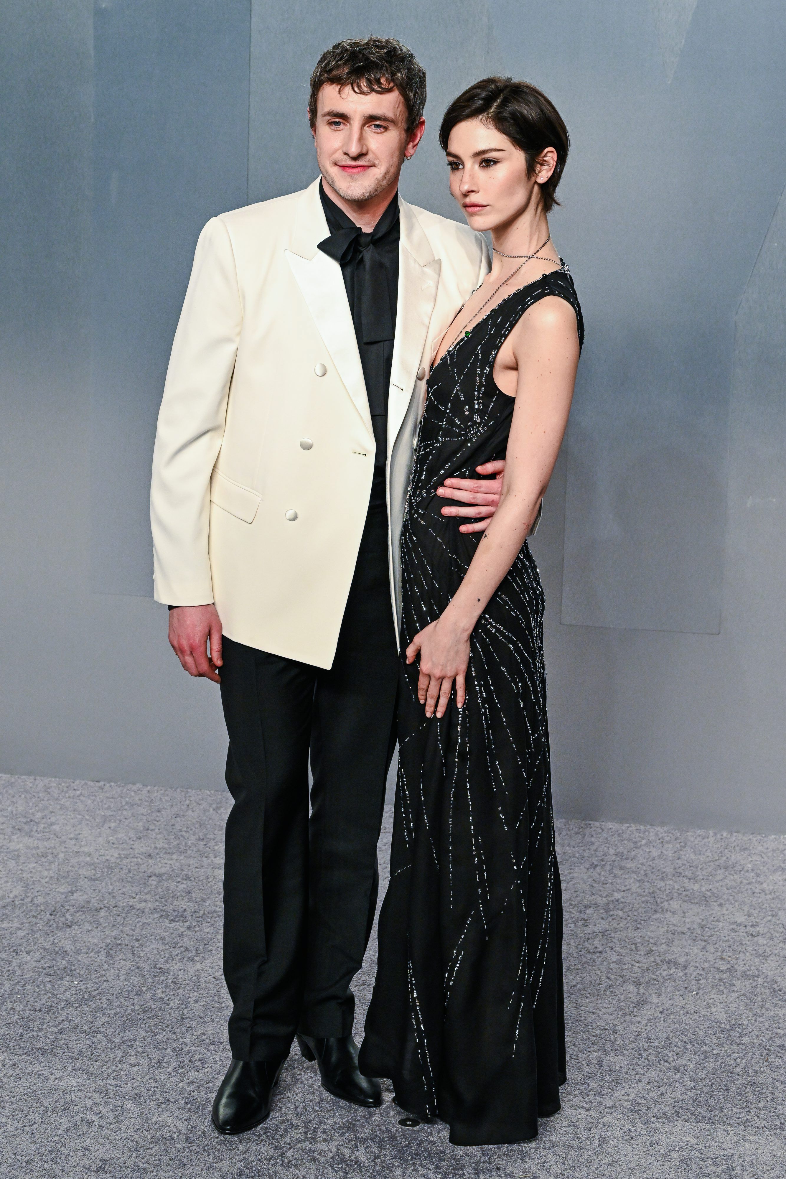 Paul Mescal y Gracie Abrams , en la fiesta de los Oscar 2026 de Vanity Fair