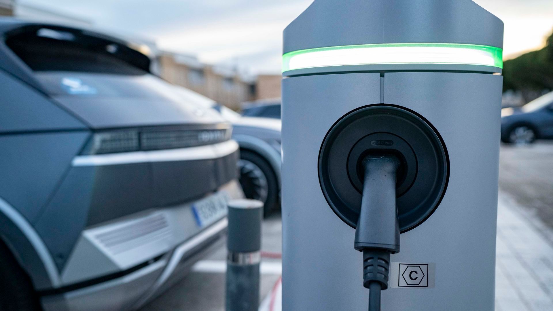 Punto de recarga del coche eléctrico