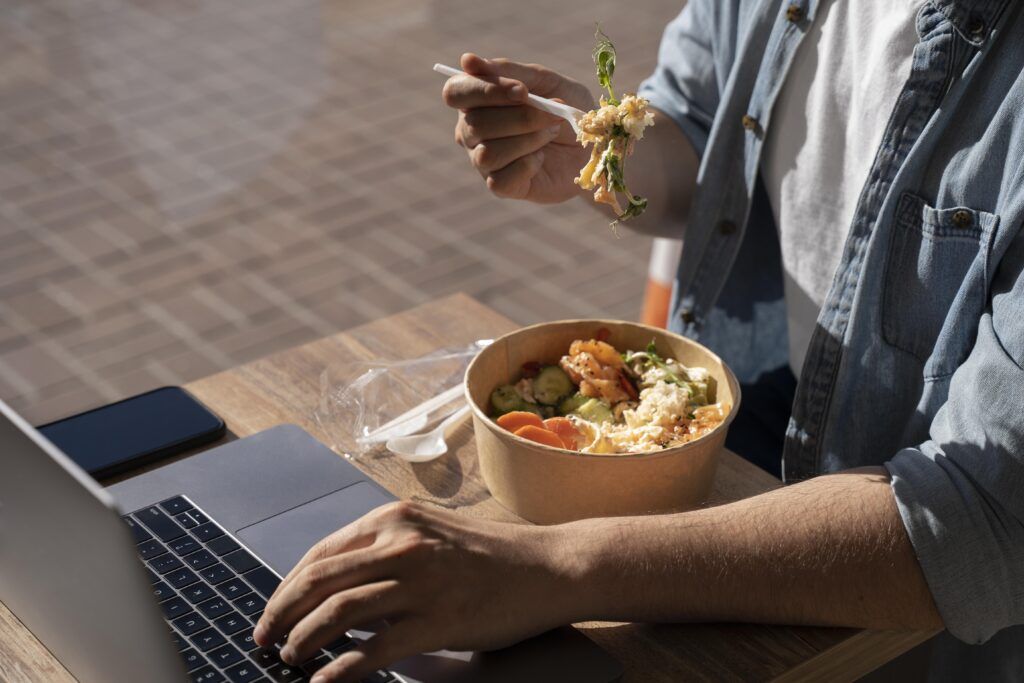 Comida sobre la marcha de un autónomo