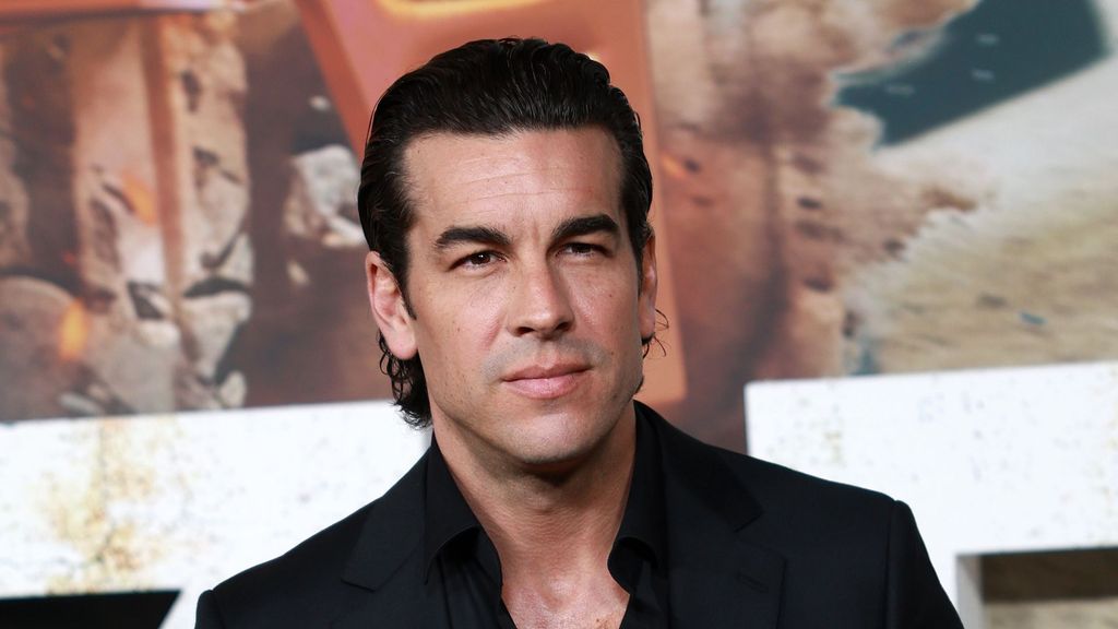 Mario Casas, en exclusiva, sobre el apoyo de su novia en su nueva película