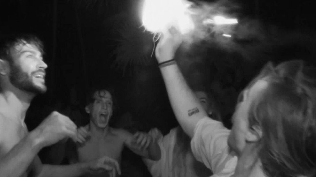 Una nueva y espectacular ceremonia de salvación, Álex Ghita en plató, doble juego de recompensa y un posible castigo en La Zona Roja, esta noche en 'Supervivientes. Tierra de Nadie'