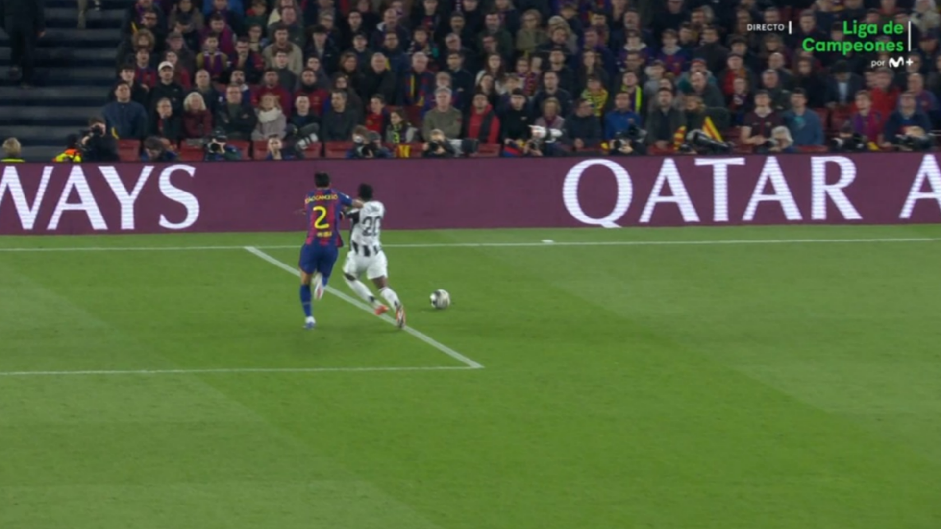 Acción de Cancelo ante el Newcastle