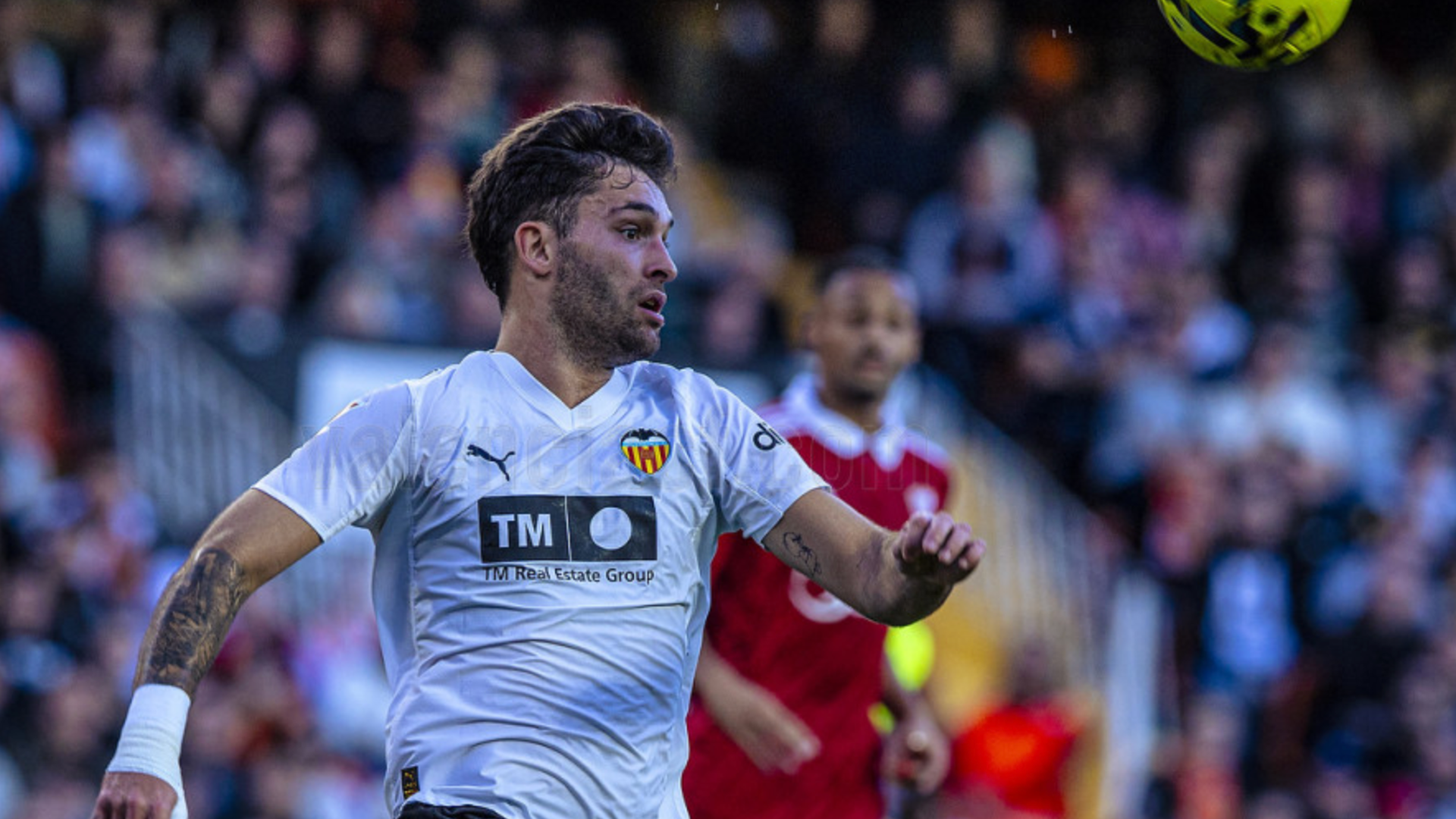 Hugo Duro ante el Sevilla