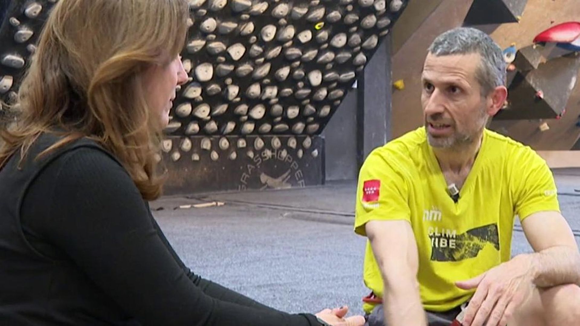 Jordi sigue escalando a pesar de su párkinson: "El movimiento es vida"