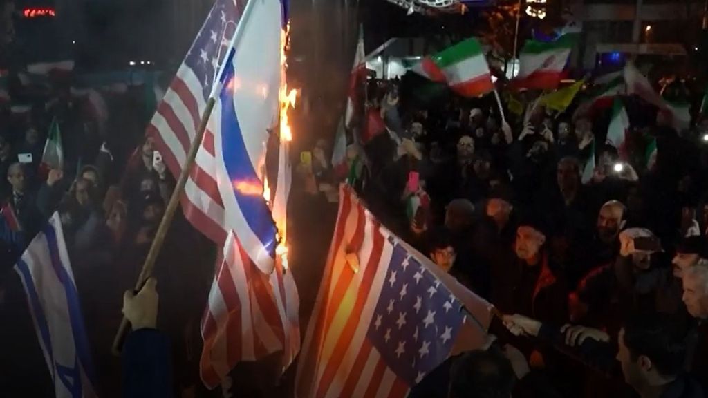 La inteligencia de EEUU sabe que el régimen iraní está intacto aunque débil sin su cúpula y se niega a confirmar que su uranio ya fue destruido