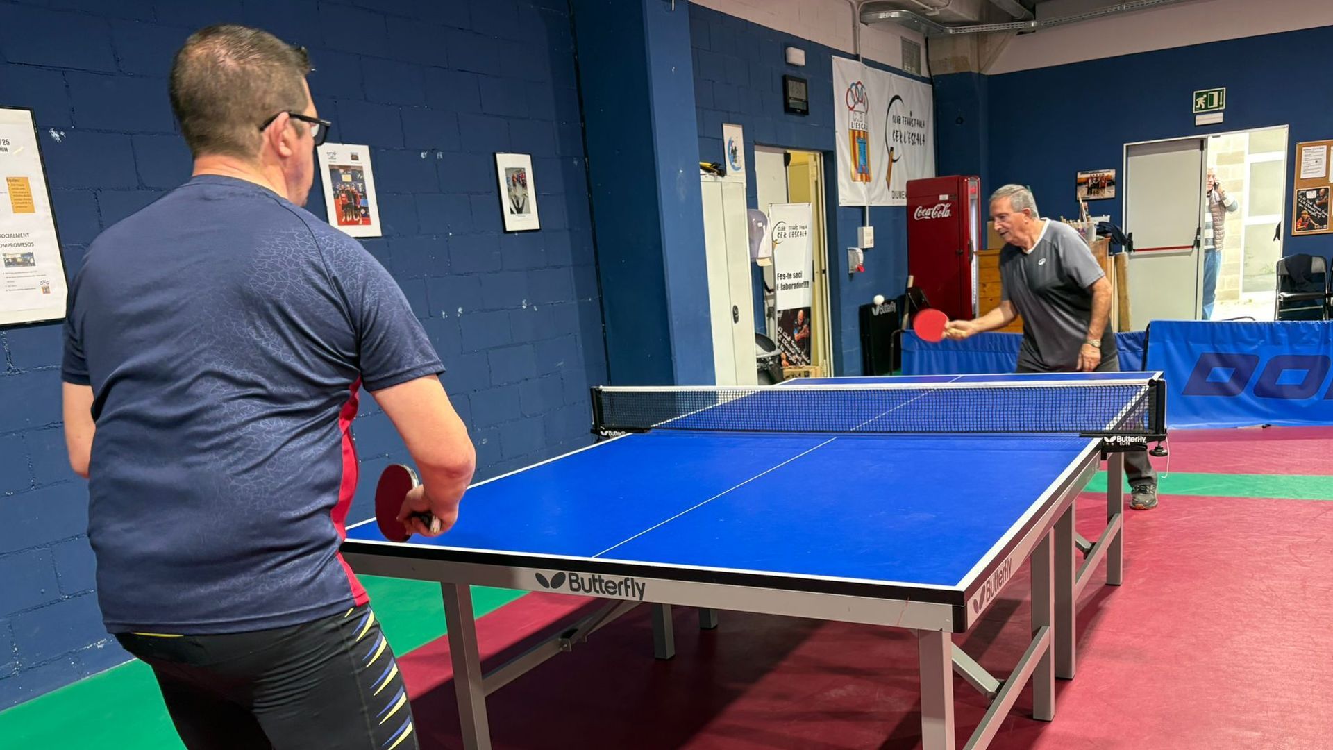 Las clases de tenis mesa son el club CER L'Escala (Girona)