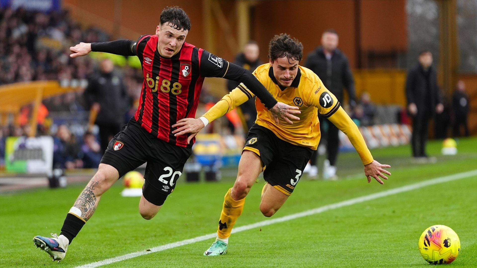 Álex Jiménez, lateral del Bournemouth