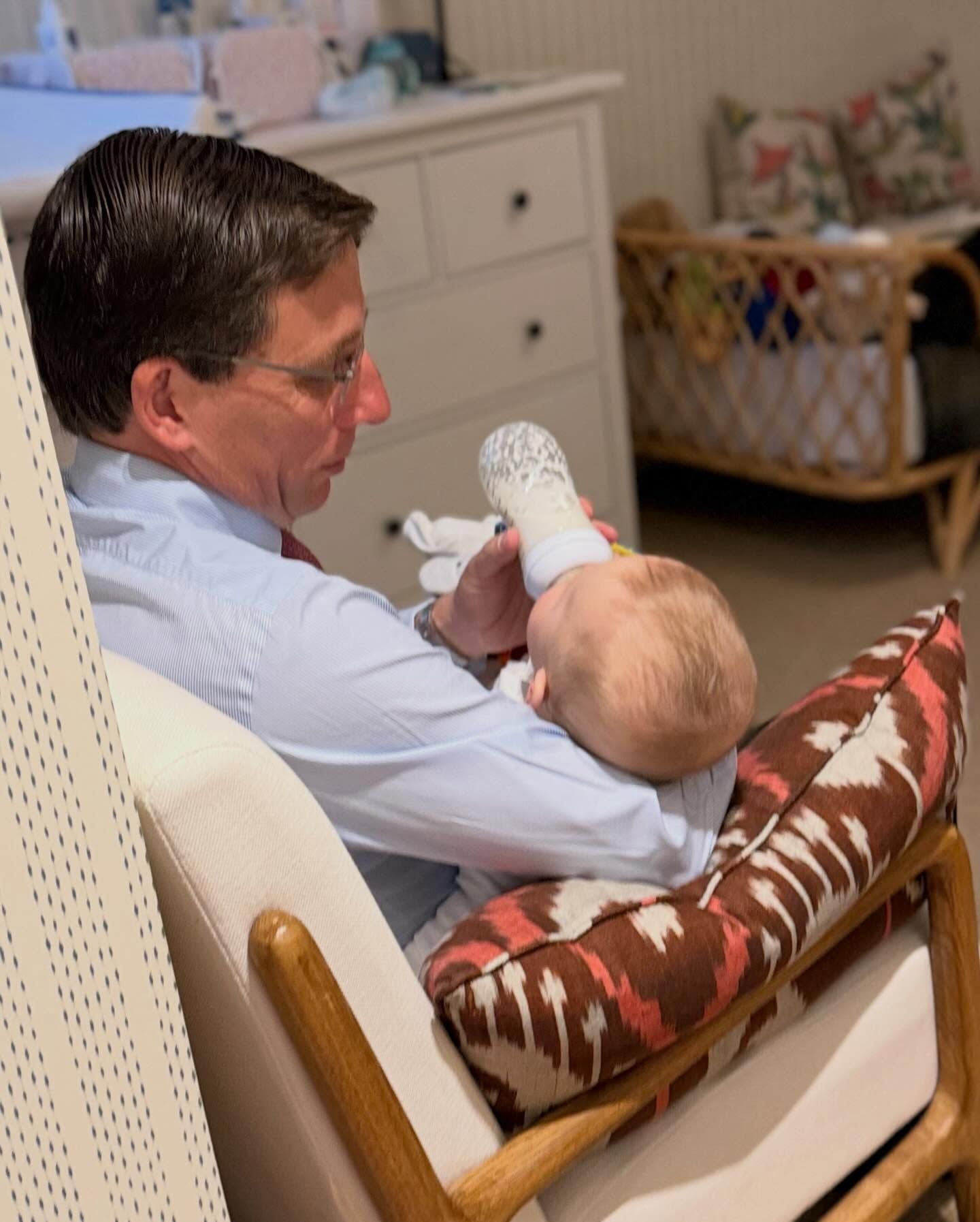 La felicitación de José Luis Martínez Almeida por el Día del Padre