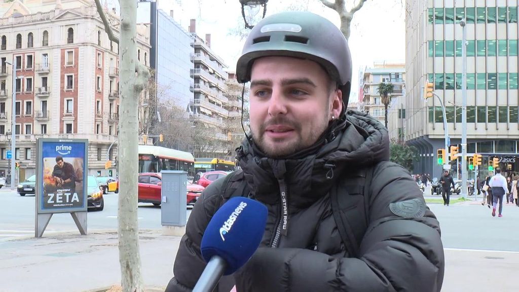 Los accidentes con patinetes aumentan casi un 40% con 549 siniestros: "Los coches no miran y casi se te llevan por delante"