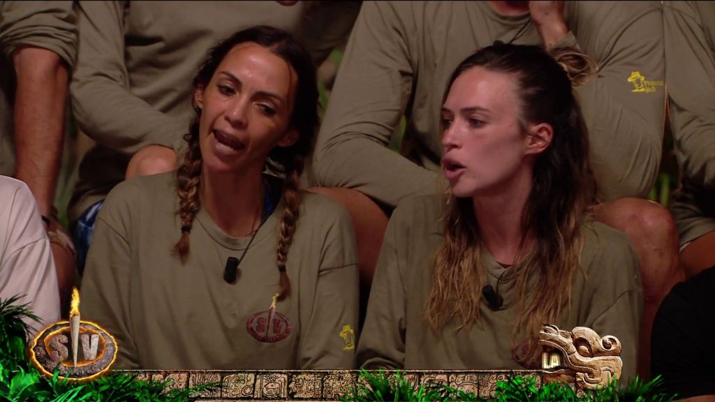 Almudena Porras estalla ante el gesto de Paola Olmedo durante la gala de 'Supervivientes': "No eres ni mi madre ni eres nadie"