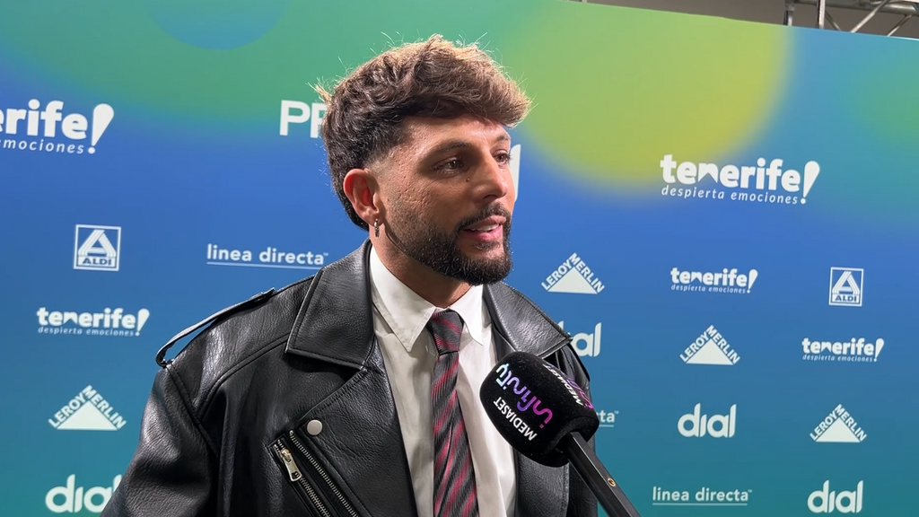 Álvaro García responde cómo impacta su relación con Gloria Camila a su carrera