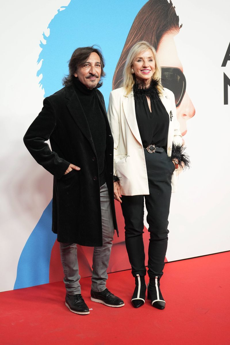 Antonio Carmona y Mariola Orellana, en el estreno de 'Amarga Navidad'