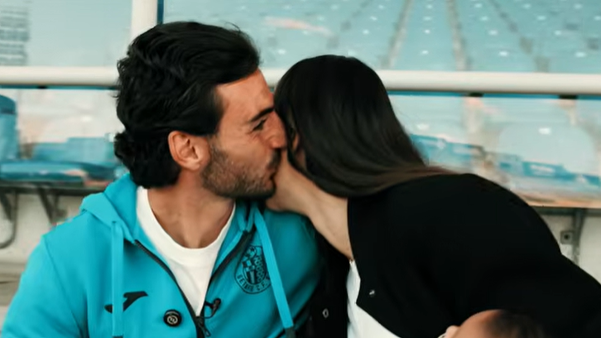 Estela Grande sorprende a Juan Iglesias