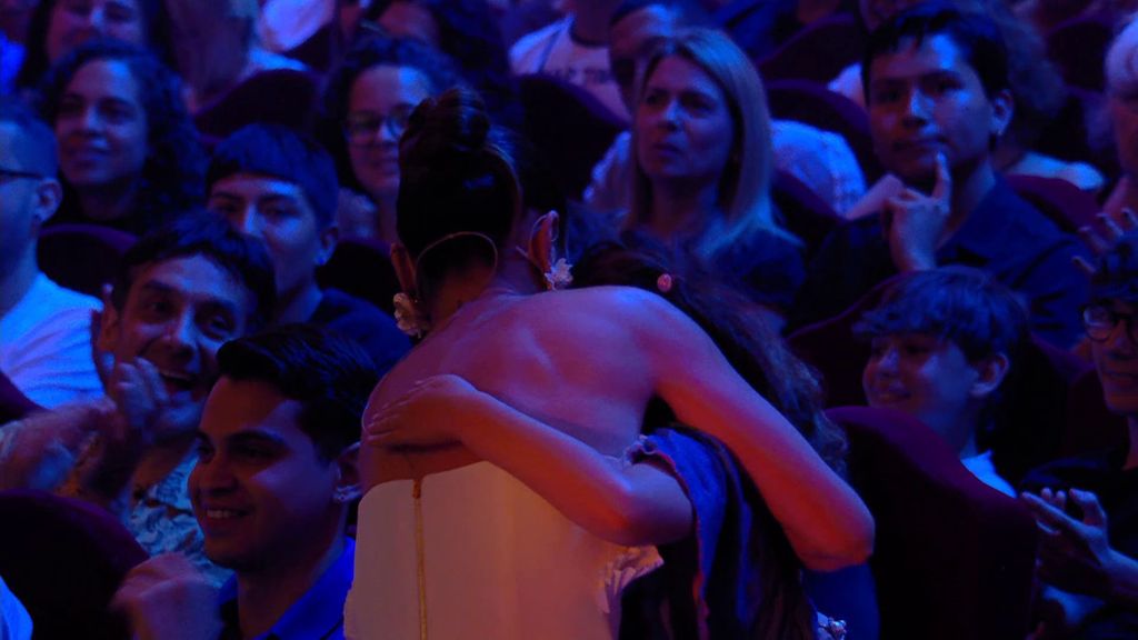 El gesto de Paula Echevarría con una niña del público de 'Got Talent' tras su confesión Got Talent Temporada 11 Top Vídeos 168