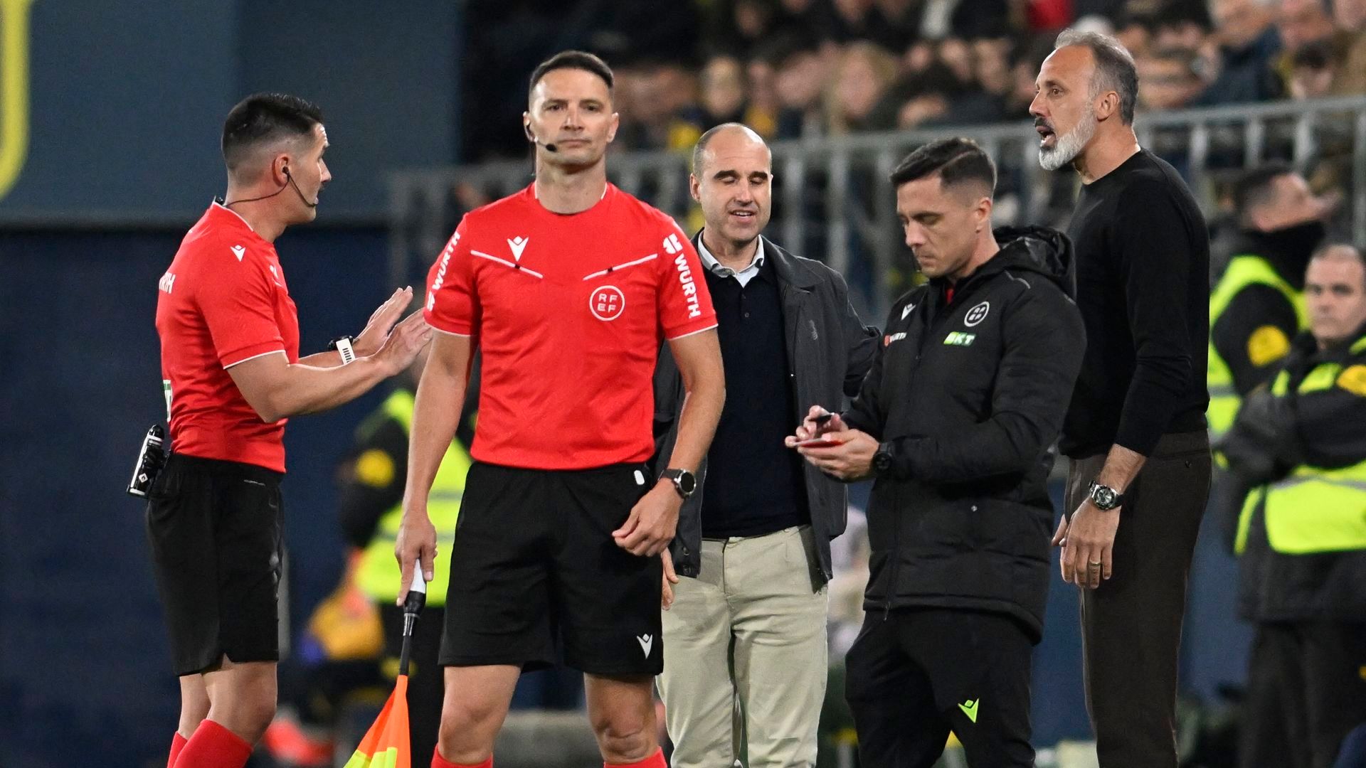 Pellegrino Matarazzo en el Estadio de la Cerámica